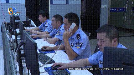 DƬ
